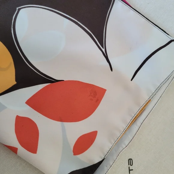 Tie Rack Square Polyester Scarf - Picture 3 of 6